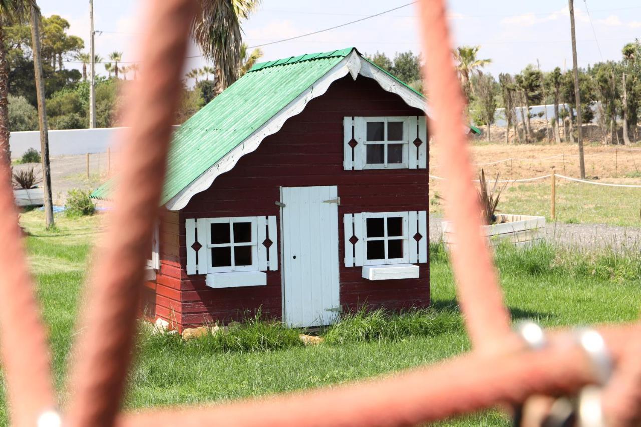 Gasthaus La Finestra Del Delta L'Ampolla Exterior foto