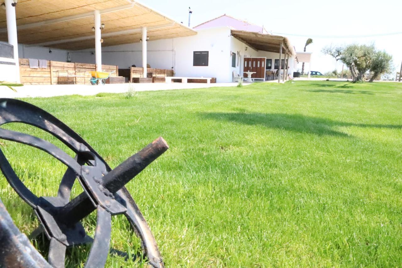 Gasthaus La Finestra Del Delta L'Ampolla Exterior foto